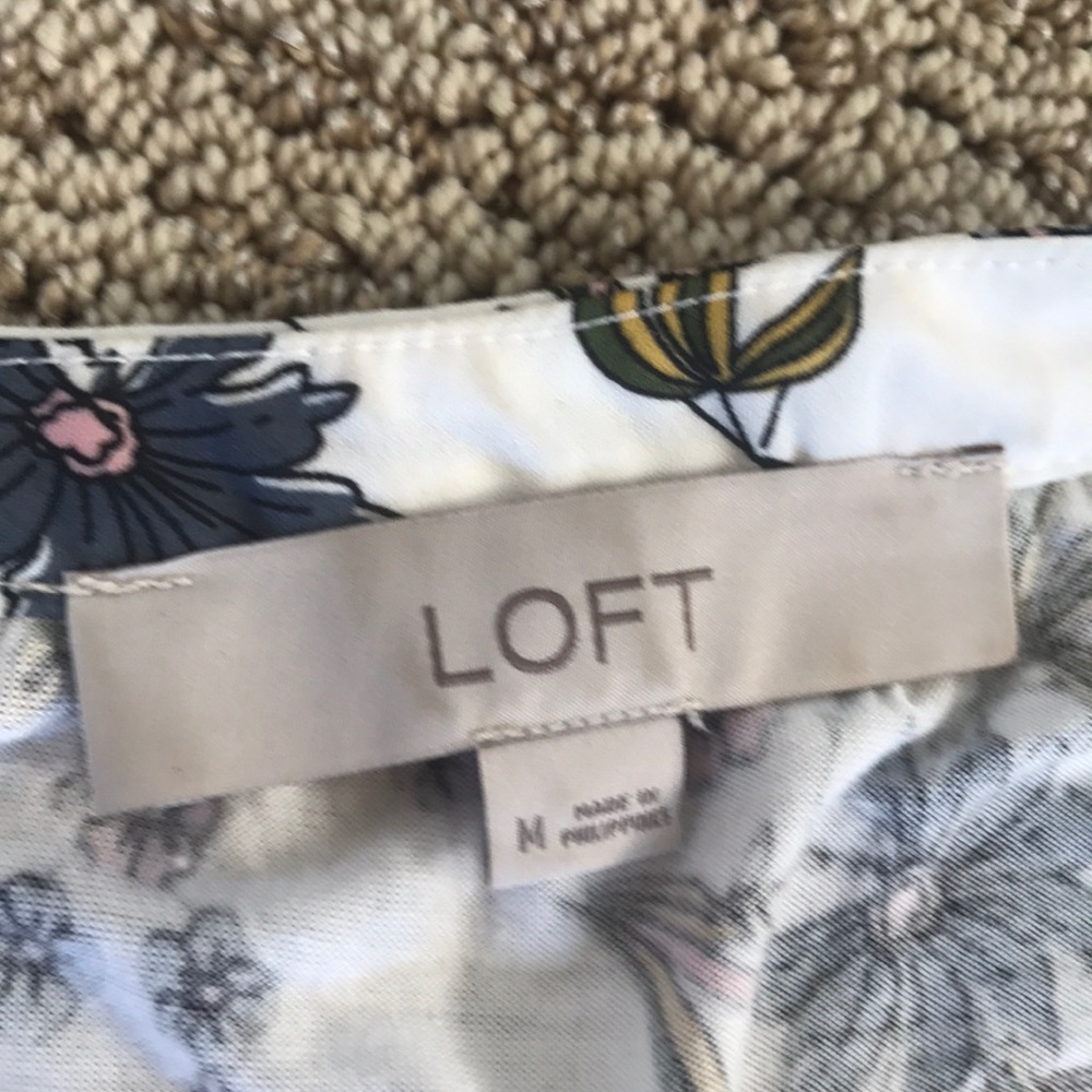 Top - Picture 2 of 3